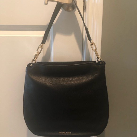 Michael Kors Handbag - Picture 2 of 7